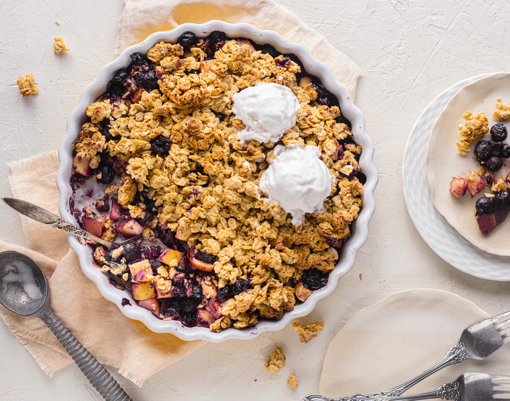 Apple Blueberry Crumble - Vegan Recipe