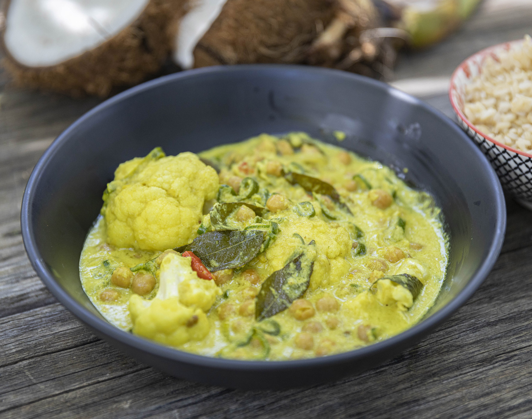 Cauliflower curry in a bowl